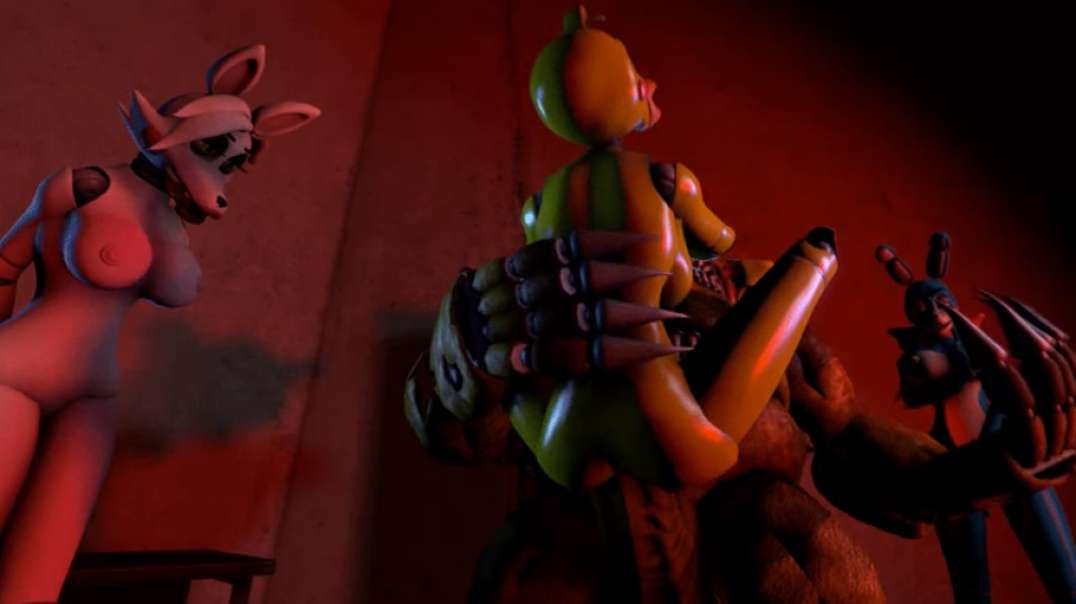 ⁣Mangle fingers Chica