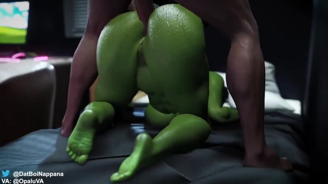 ⁣She-hulk smash